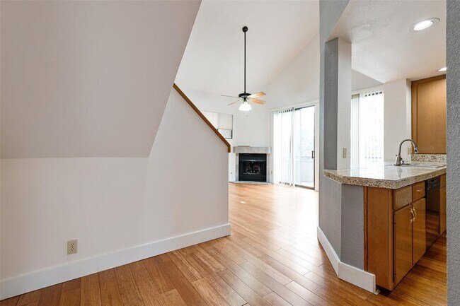 Foto del edificio - 1707 Spyglass Dr