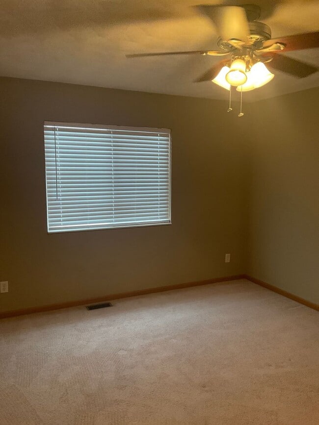 Building Photo - 131 Northtowne St