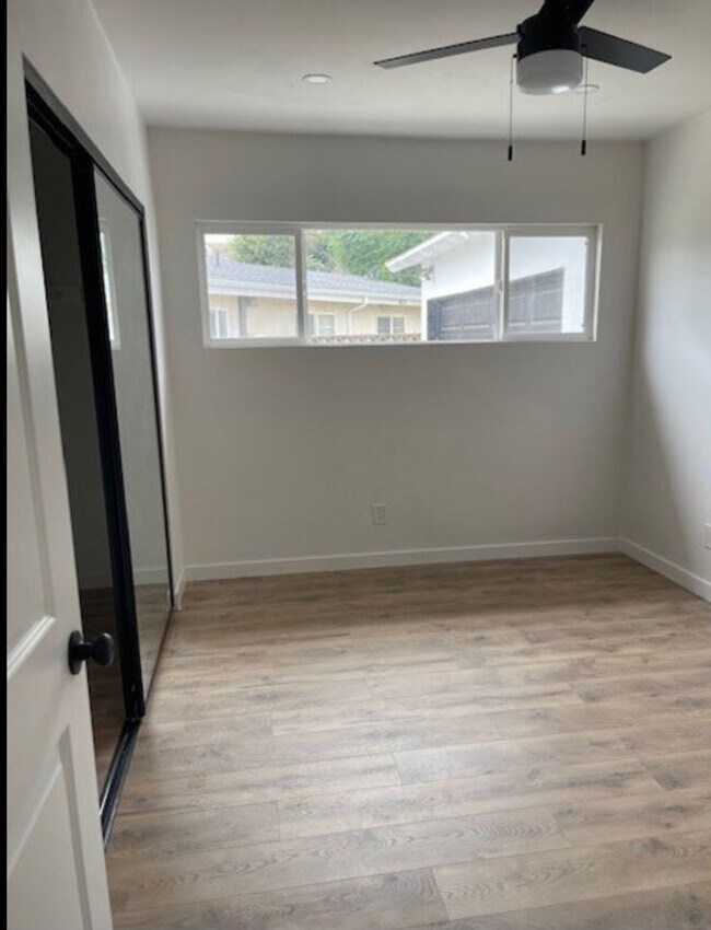 Foto del edificio - 21329 Jaffrey Ave