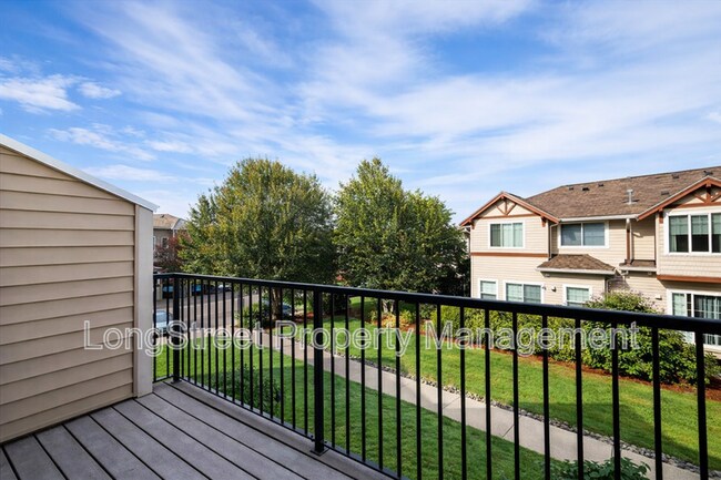 Foto del edificio - 720 NW 118th Ave