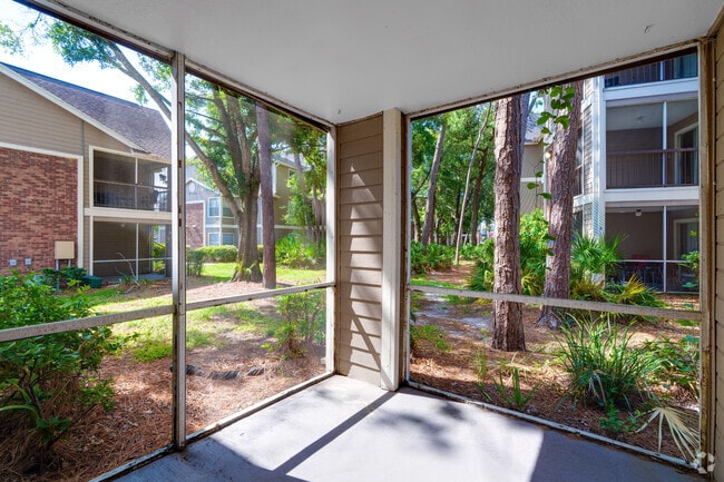 3BR, 2BA - 1,198SF - Patio - Laguna Place