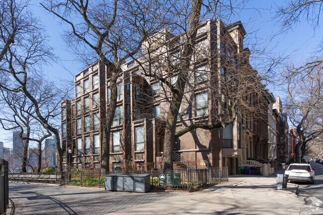 Foto del edificio - 222 Columbia Pl
