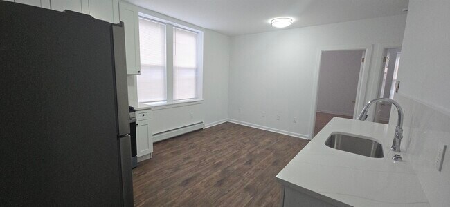 Foto del edificio - 18 E 17th St