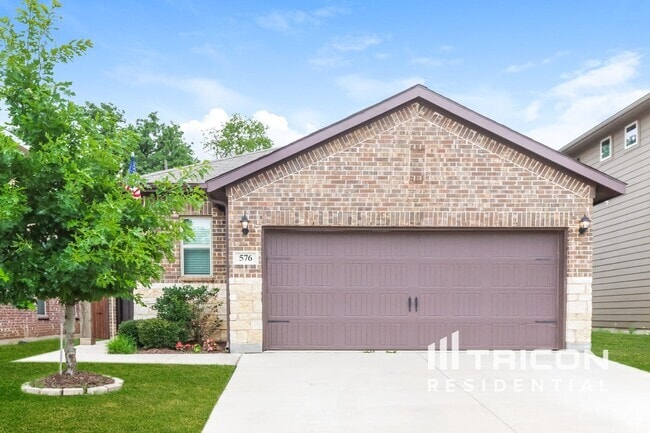 Building Photo - 576 Val Verde St