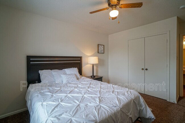 Foto del edificio - 1500 Oxford Pl