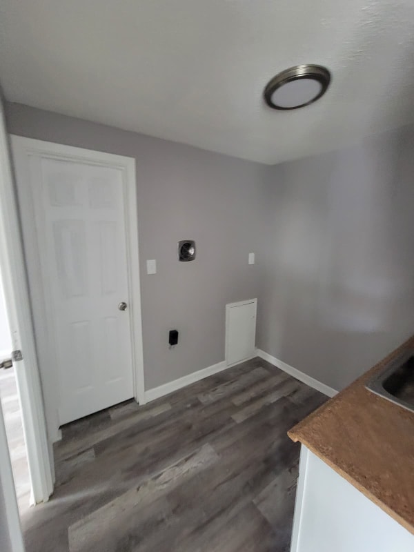 Photo - 13420 Euclid Ave Apartment