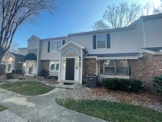 Primary Photo - 7827 Falcon Rest Cir