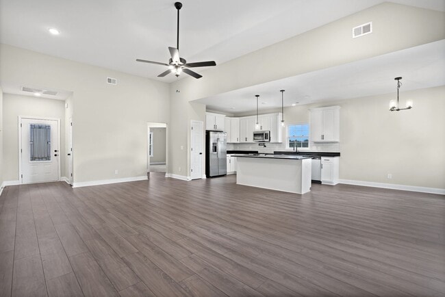 Building Photo - New Construction Ruby Floor Plan Near Exit 4