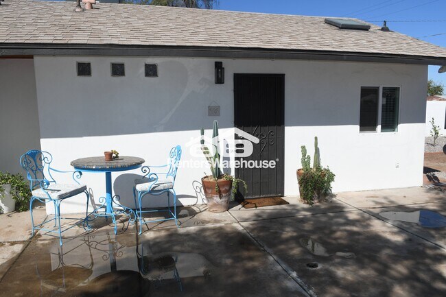 Foto del edificio - 222 E Southgate Ave