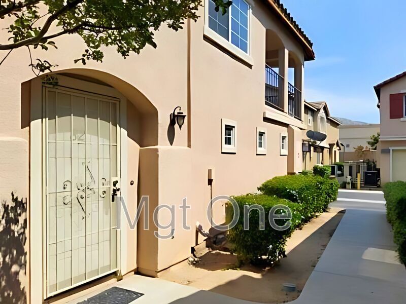 Primary Photo - 15661 Lasselle St