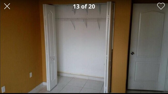 Foto del edificio - 11017 W Okeechobee Rd