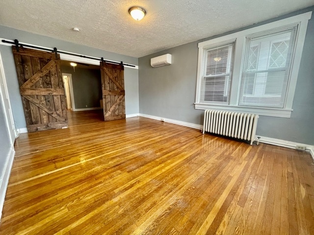 Building Photo - 1207 Kelton Ave