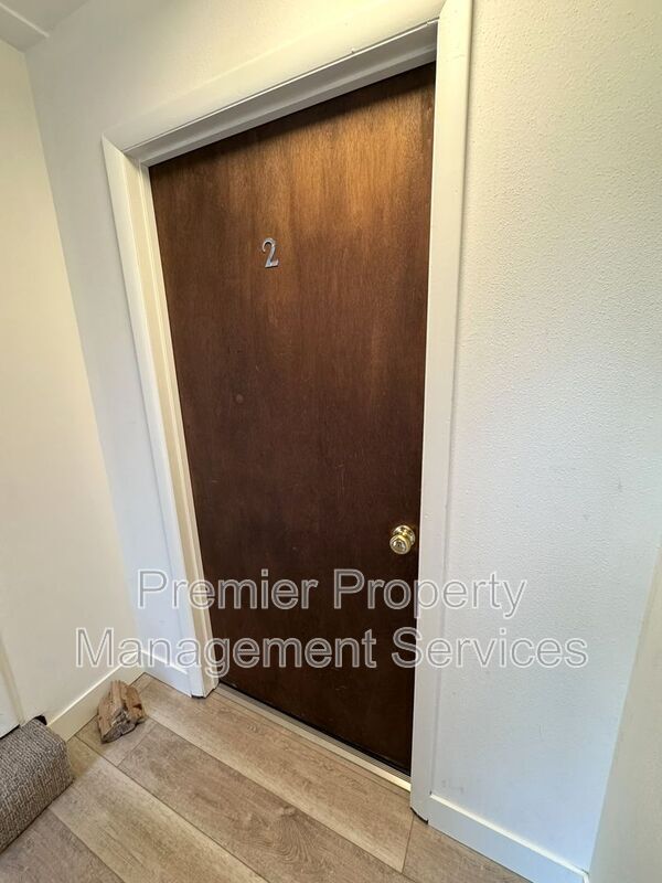 Foto del edificio - 2607 Glenwood Ln