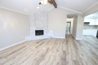 Building Photo - 2731 Colony Dr