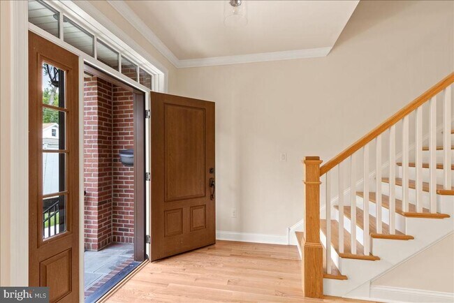 Foto del edificio - 264 W Ashland St