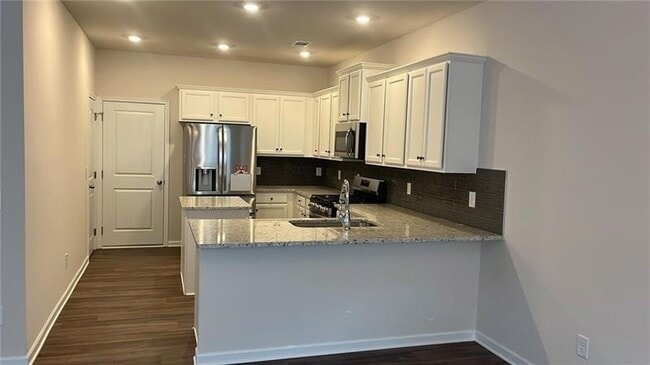 Photo - 105 Berry Dr House