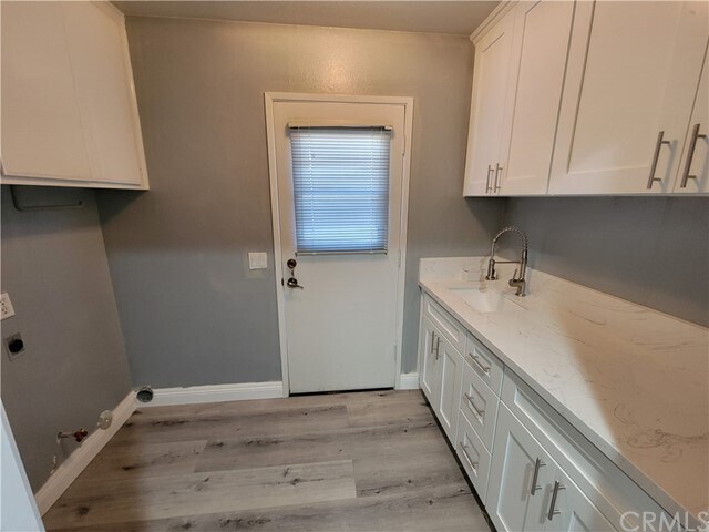 Building Photo - 14 Wickland