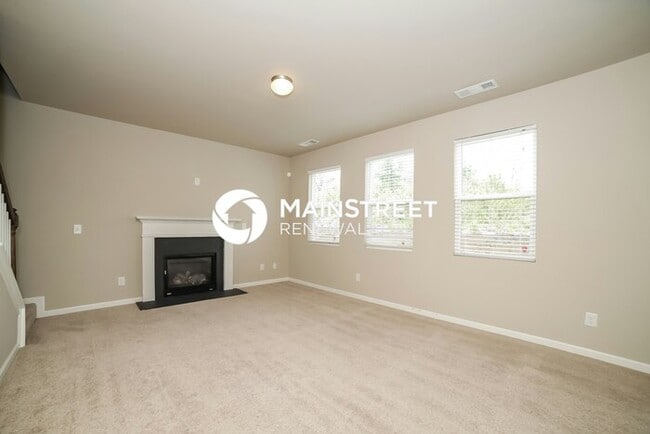 Building Photo - 4 Bedroom Pet-Friendly Home in Dallas, GA ...