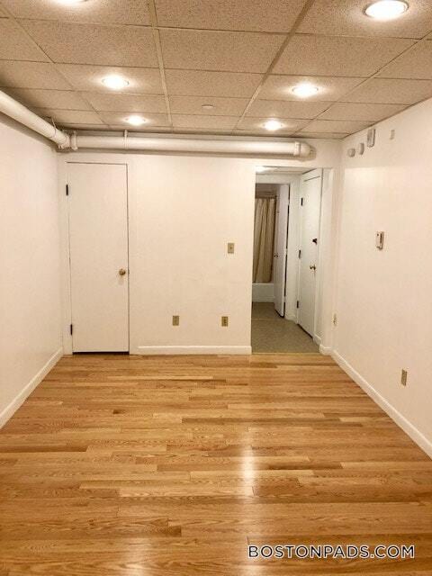 Building Photo - 405 Beacon St