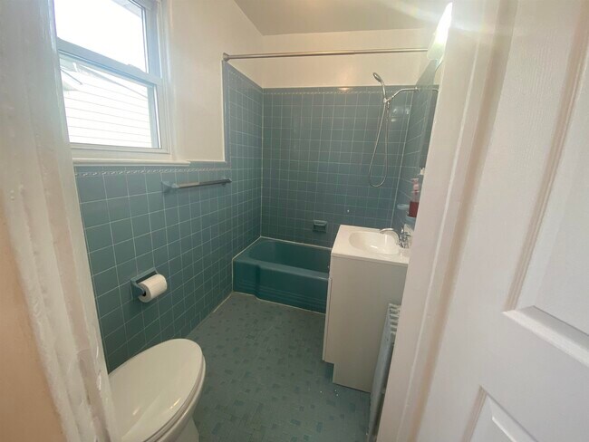 Foto del edificio - 536 3RD Ave