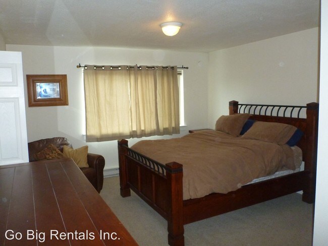 Building Photo - 3 br, 3 bath House - 359 Candlelight Drive