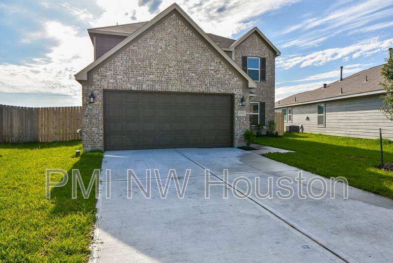 Primary Photo - 16530 Barred Owl Ln
