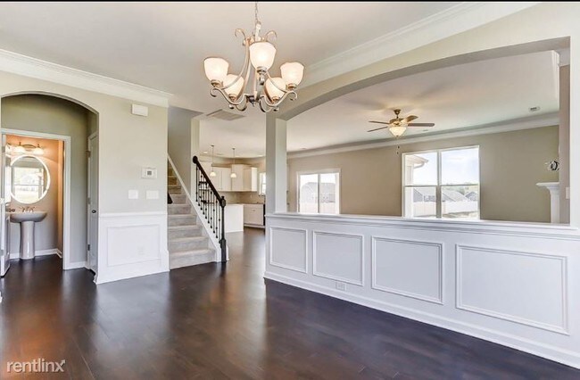 Building Photo - 4 br, 2.5 bath House - 7279 Adirondack Drive
