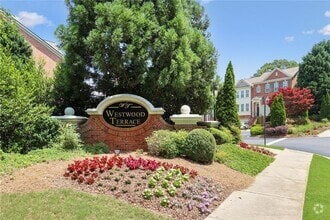 Building Photo - 4692 Wehunt Commons Dr