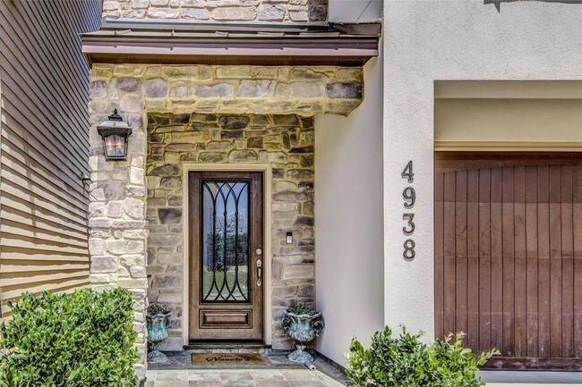 Foto del edificio - 4938 Edison Park Ln