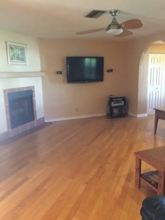 Building Photo - 4570  Franwood Drive
