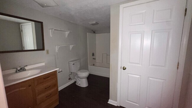 Foto del edificio - 3209 Glasgow Rd