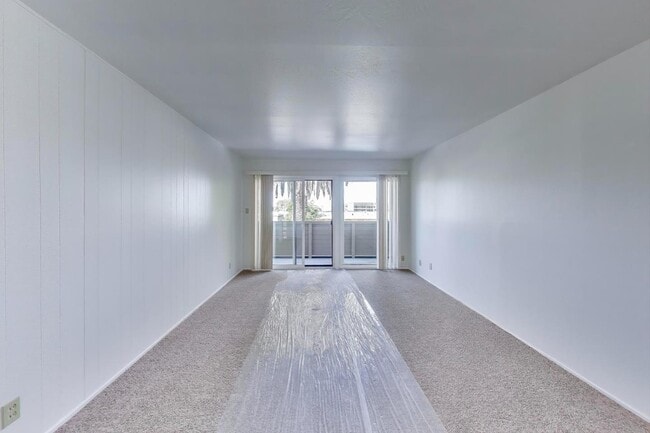 Building Photo - 100 Millbrae Ave