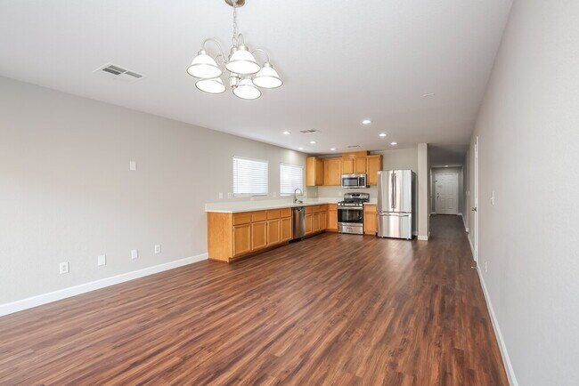 Building Photo - 5016 Charlo Dr