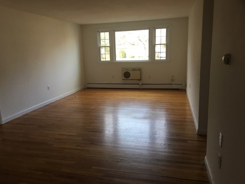 55 Main St Unit 10, Medway, MA 02053 Apartments Medway, MA