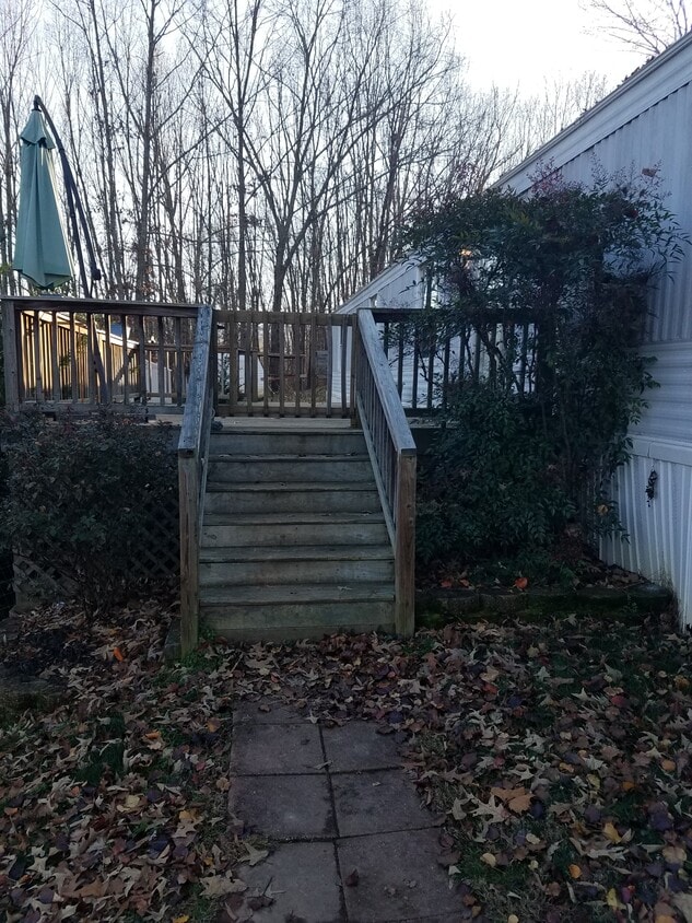 24 Brinwood Dr, Weaverville, NC 28787 House Rental in Weaverville, NC