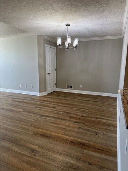 Foto del edificio - 219 Adams Pointe Blvd