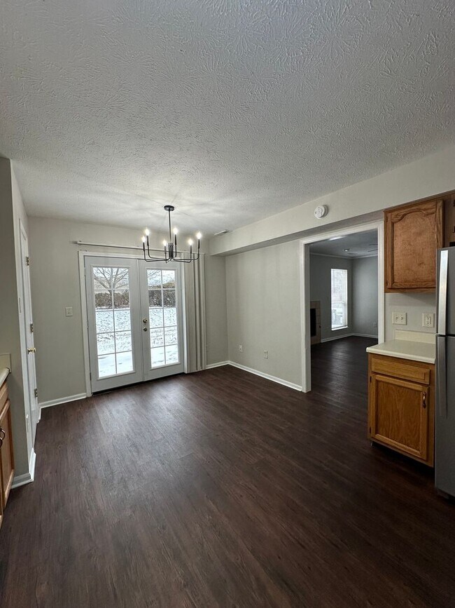 Foto del edificio - 3611-3613 E Thornhill-ROLLEY