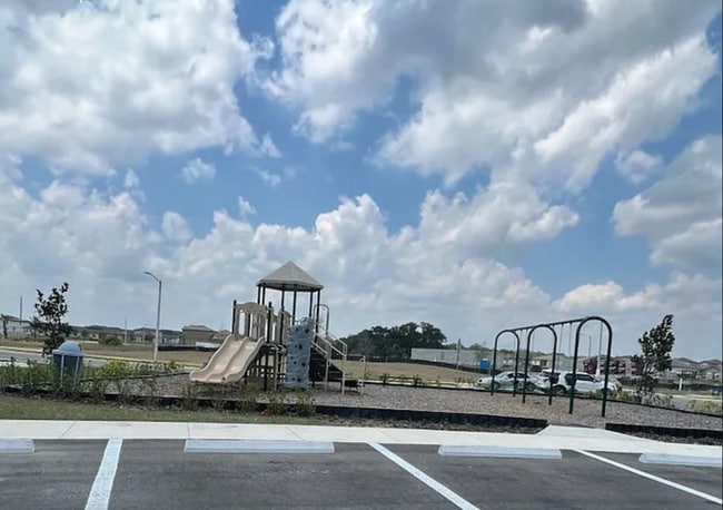 Foto del edificio - 35522 Shade Fern Ln