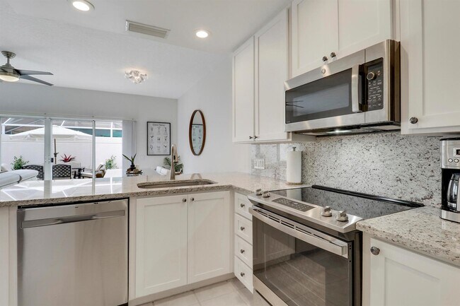 Foto del edificio - 73 Laurel Oaks Cir