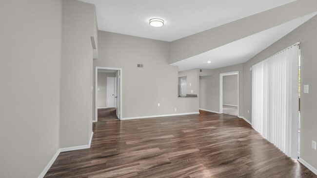Building Photo - The Nova Apartments
