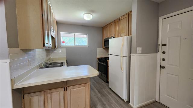 Building Photo - 105 Peach St