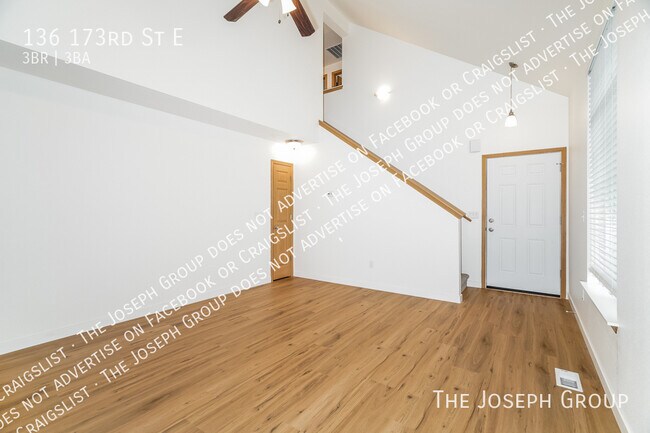 Foto del edificio - 136 173rd St E