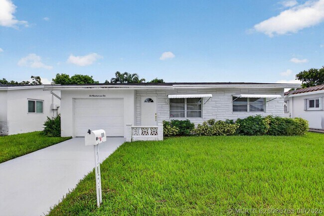Foto del edificio - 1010 NW 72nd Terrace