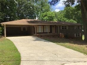 Building Photo - 4982 Ailene Dr