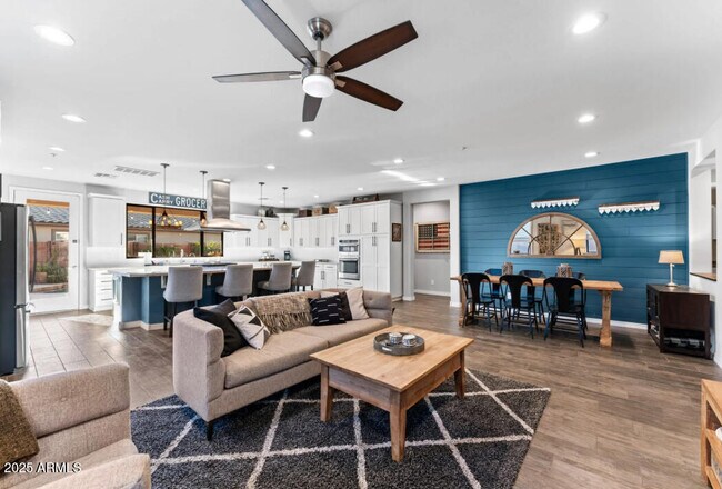 Foto del edificio - 5786 S Hemet St