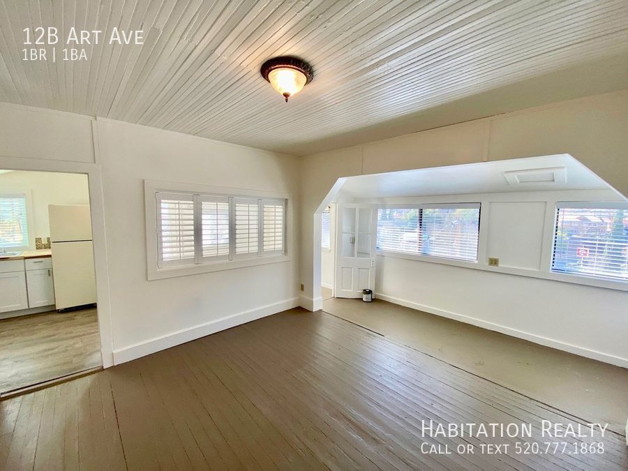 Primary Photo - Renovated 1 bed/1 bath in Old Bisbee with ...
