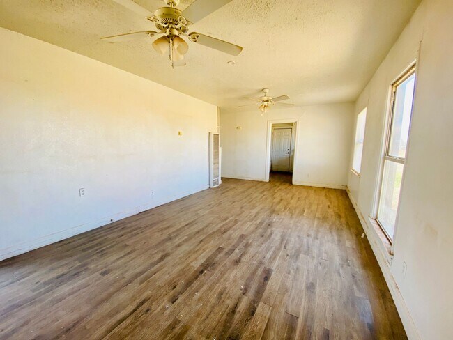 Foto del edificio - Great 2/1 Home Located in Northwest Lubbock County