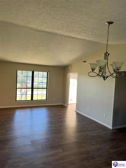 Building Photo - 1014A Windview Pl