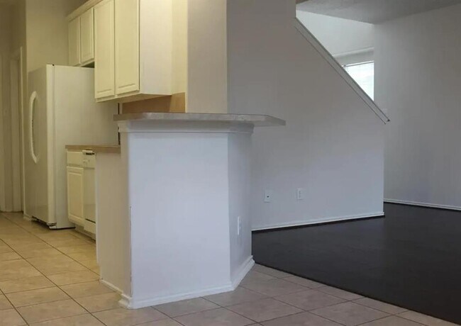 Foto del edificio - 13047 Peppergate Ln