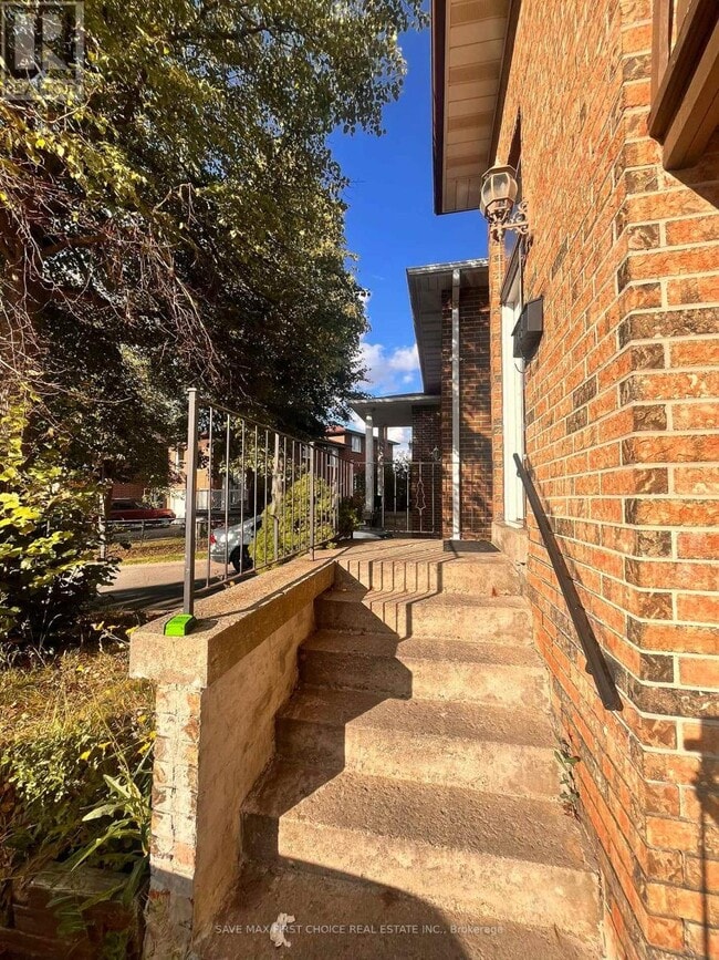 Building Photo - 34 Tanager Square